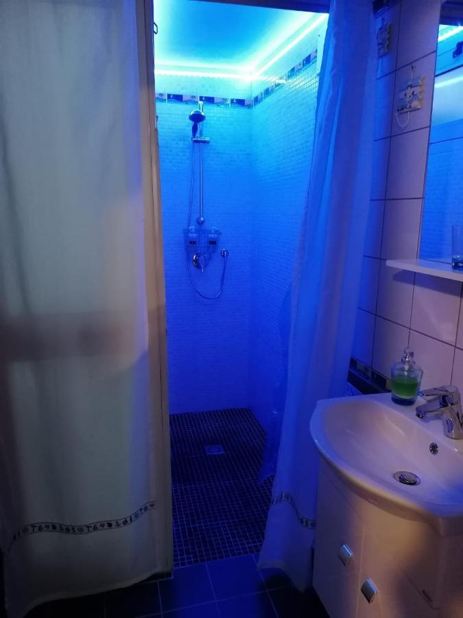 Blue Sea Apartment Aci Castello Luaran gambar